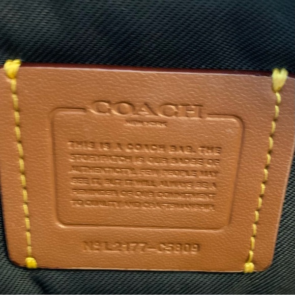 Coach Pebbled Leather Camera Crossbody Bag Black Style C5809 - Picture 13 of 13